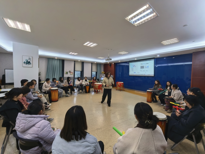 我校舉辦即興聲音療愈共創(chuàng)體驗(yàn)活動(dòng)